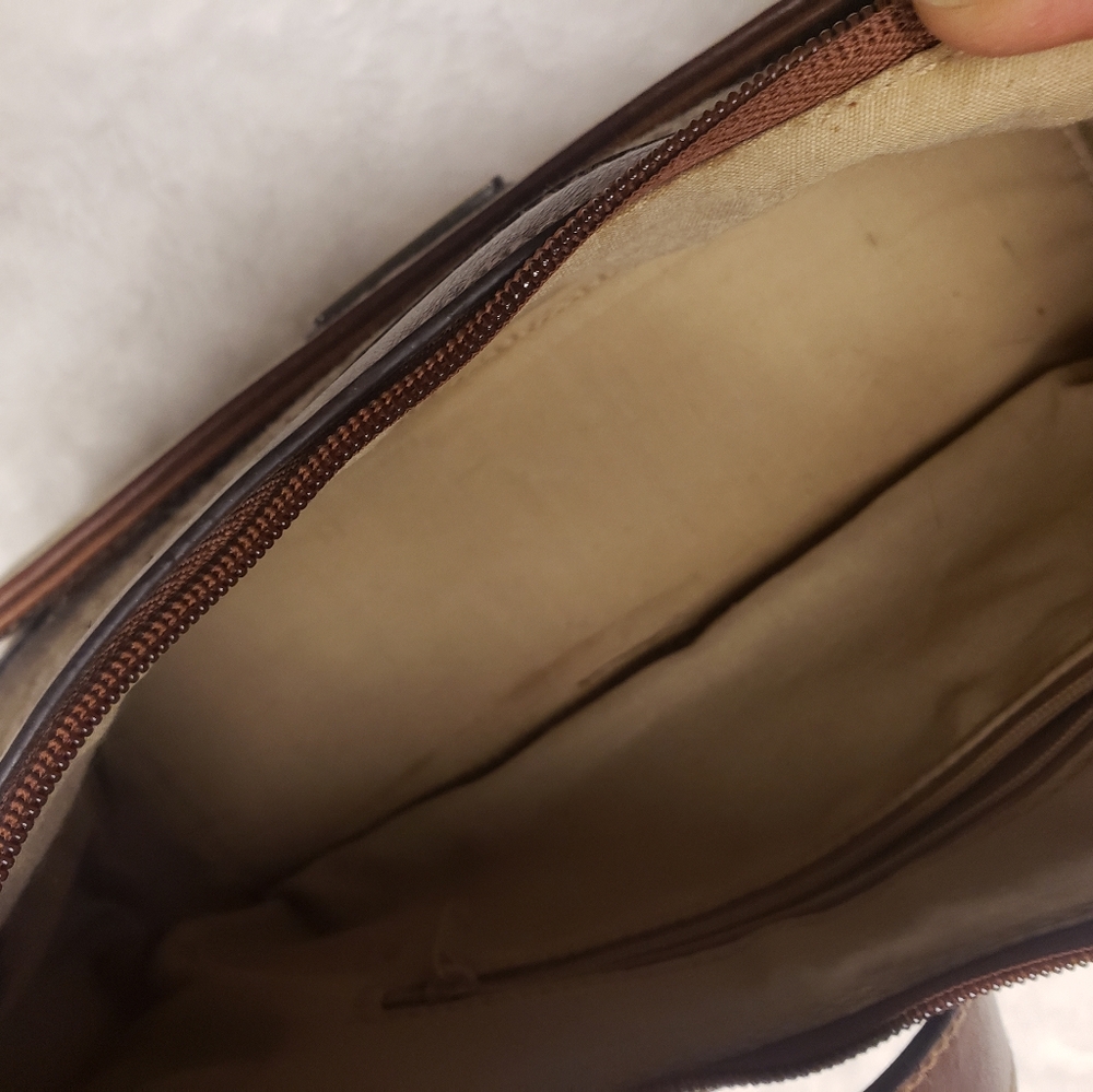 Purse - Picture 5 of 8